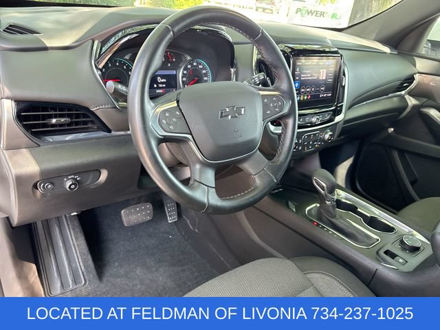 Used 2023 Chevrolet Traverse LT w/ Midnight/Sport Edition AWD/4WD image 10