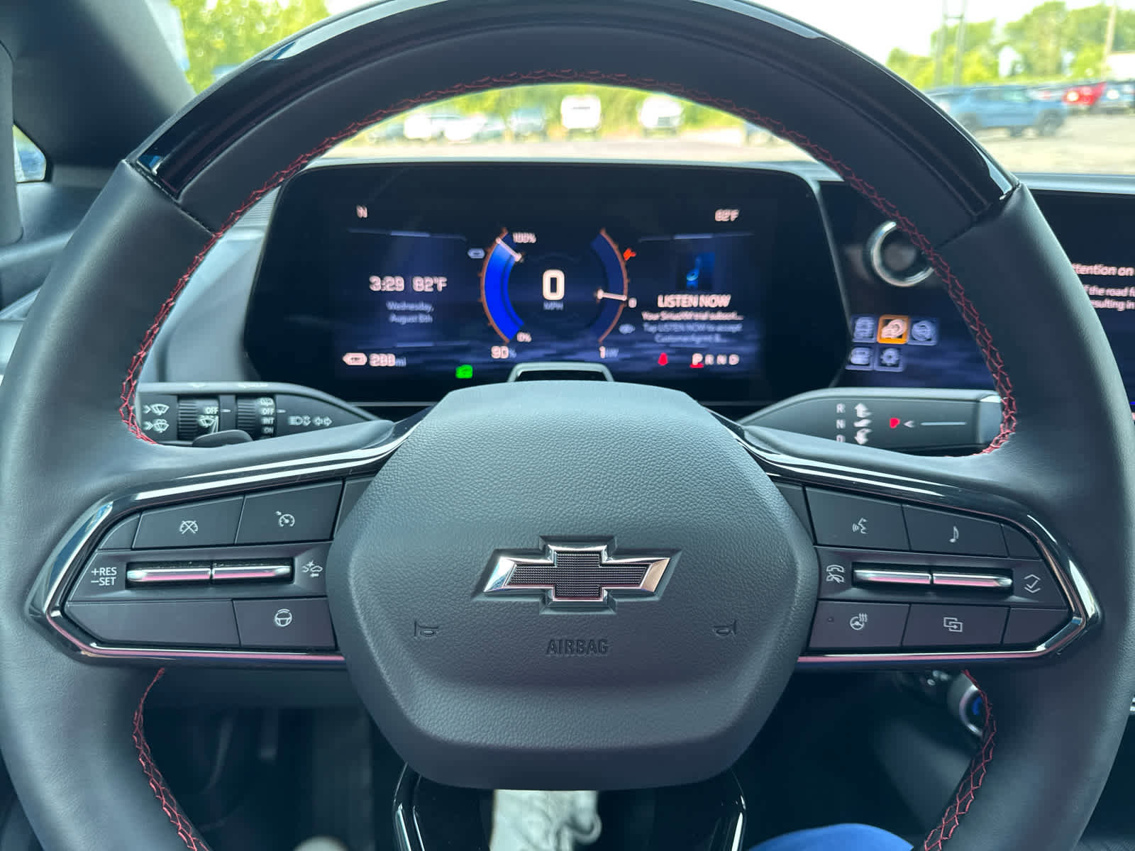 Certified 2024 Chevrolet Equinox EV RS image 23