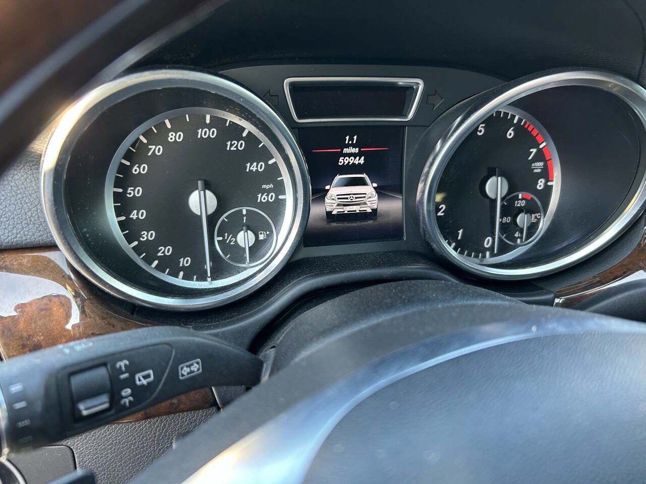 Used 2014 Mercedes-Benz GL 450 4MATIC w/ Appearance Package image 9