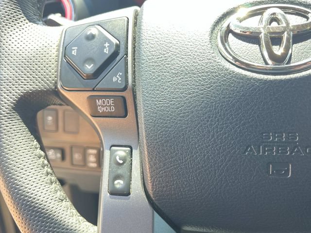 Used 2020 Toyota Tacoma TRD Off-Road w/ TRD Premium Off Road Package AWD/4WD image 34