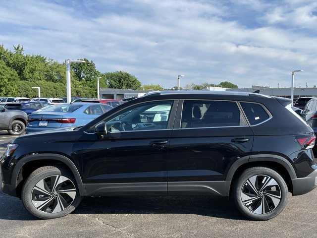 New 2026 Volkswagen Taos SE AWD/4WD image 19
