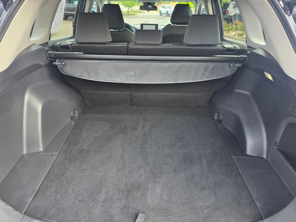 Used 2024 Toyota RAV4 XLE image 31