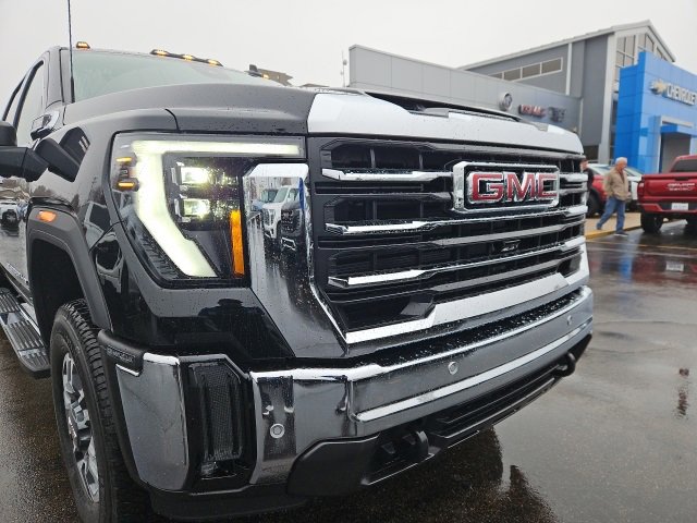New 2026 GMC Sierra 2500 SLT w/ SLT Convenience Package image 4
