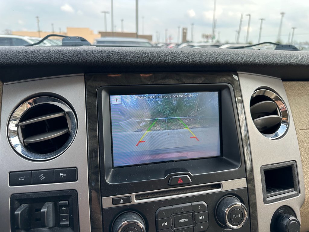 Used 2017 Ford Expedition Limited image 21