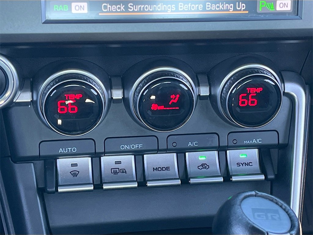 Used 2025 Toyota GR86 Premium image 16