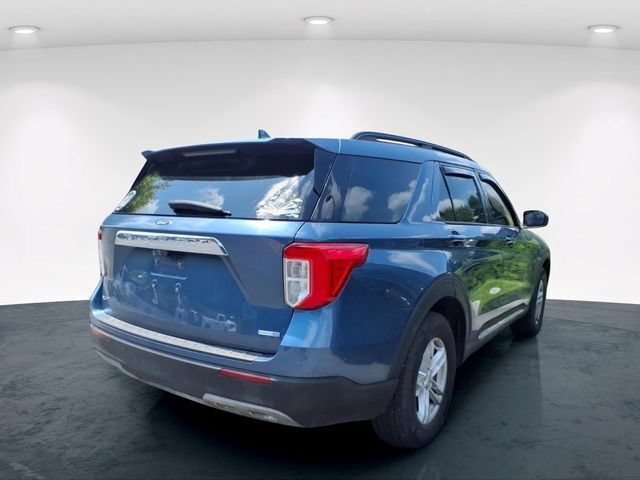 Used 2020 Ford Explorer XLT w/ Equipment Group 202A AWD/4WD image 12