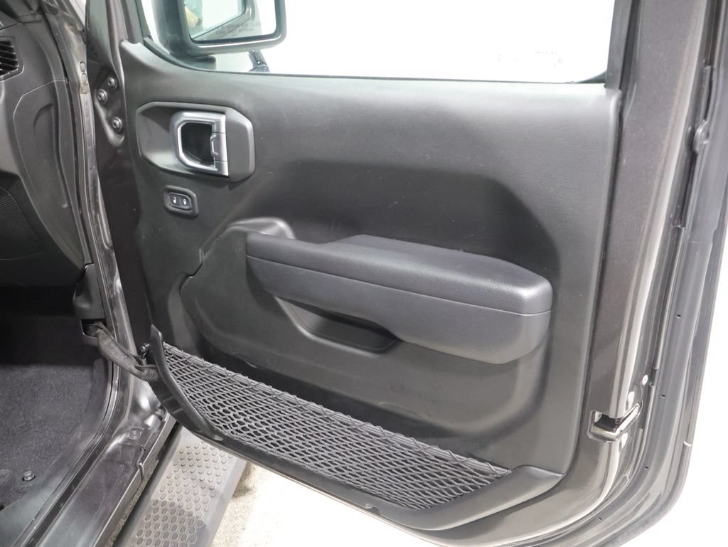 Used 2023 Jeep Wrangler Unlimited Sport AWD/4WD image 23