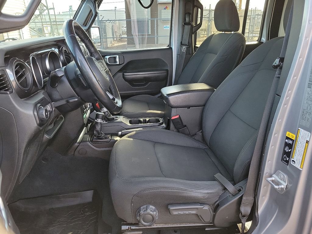 Used 2020 Jeep Wrangler Unlimited Sport image 12