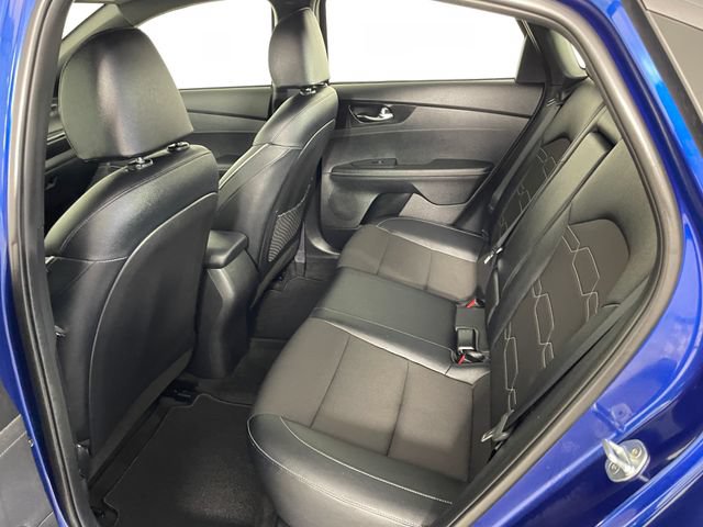 Certified 2021 Kia Forte GT-Line FWD image 17