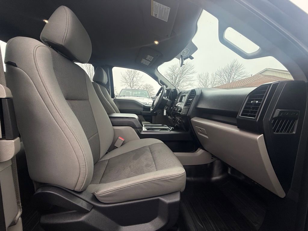 Used 2016 Ford F150 XL w/ Equipment Group 101A Mid image 27