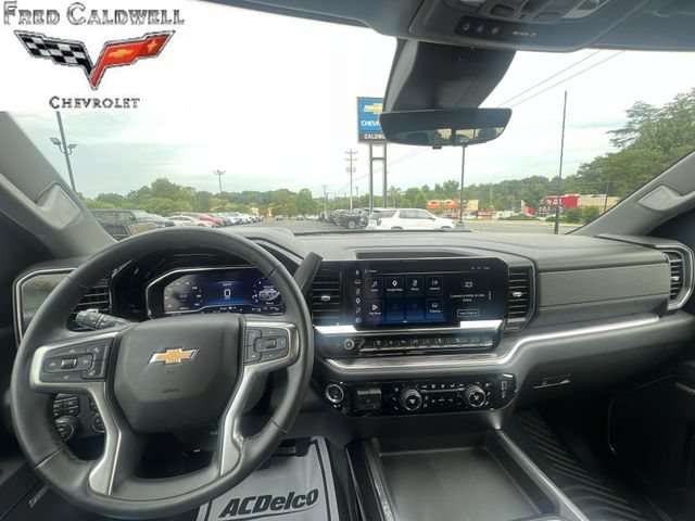 Certified 2025 Chevrolet Silverado 3500 LTZ w/ LTZ Premium Package AWD/4WD image 10