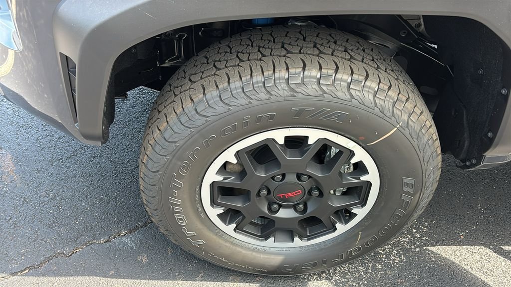 New 2026 Toyota Tacoma TRD Off-Road AWD/4WD image 37