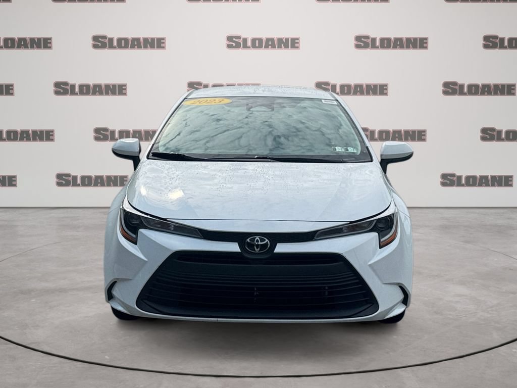 Used 2023 Toyota Corolla LE FWD image 8