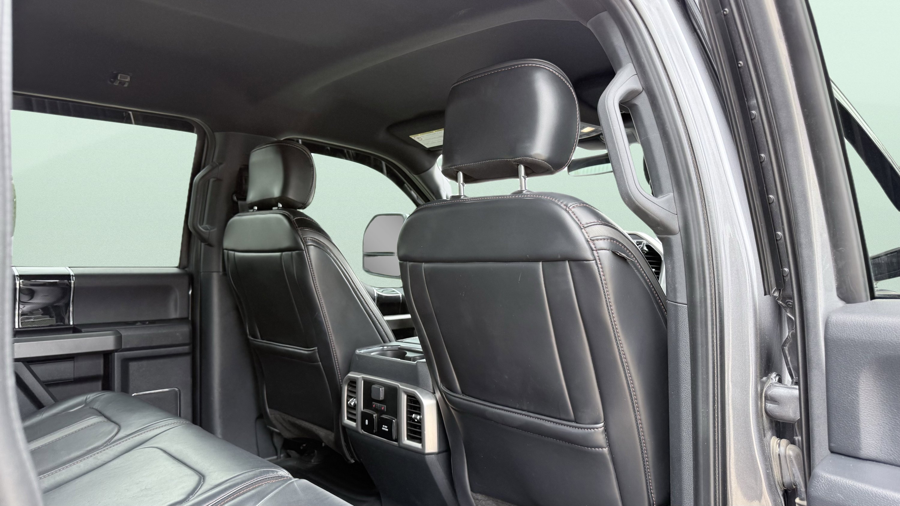 Used 2022 Ford F250 Platinum AWD/4WD image 40