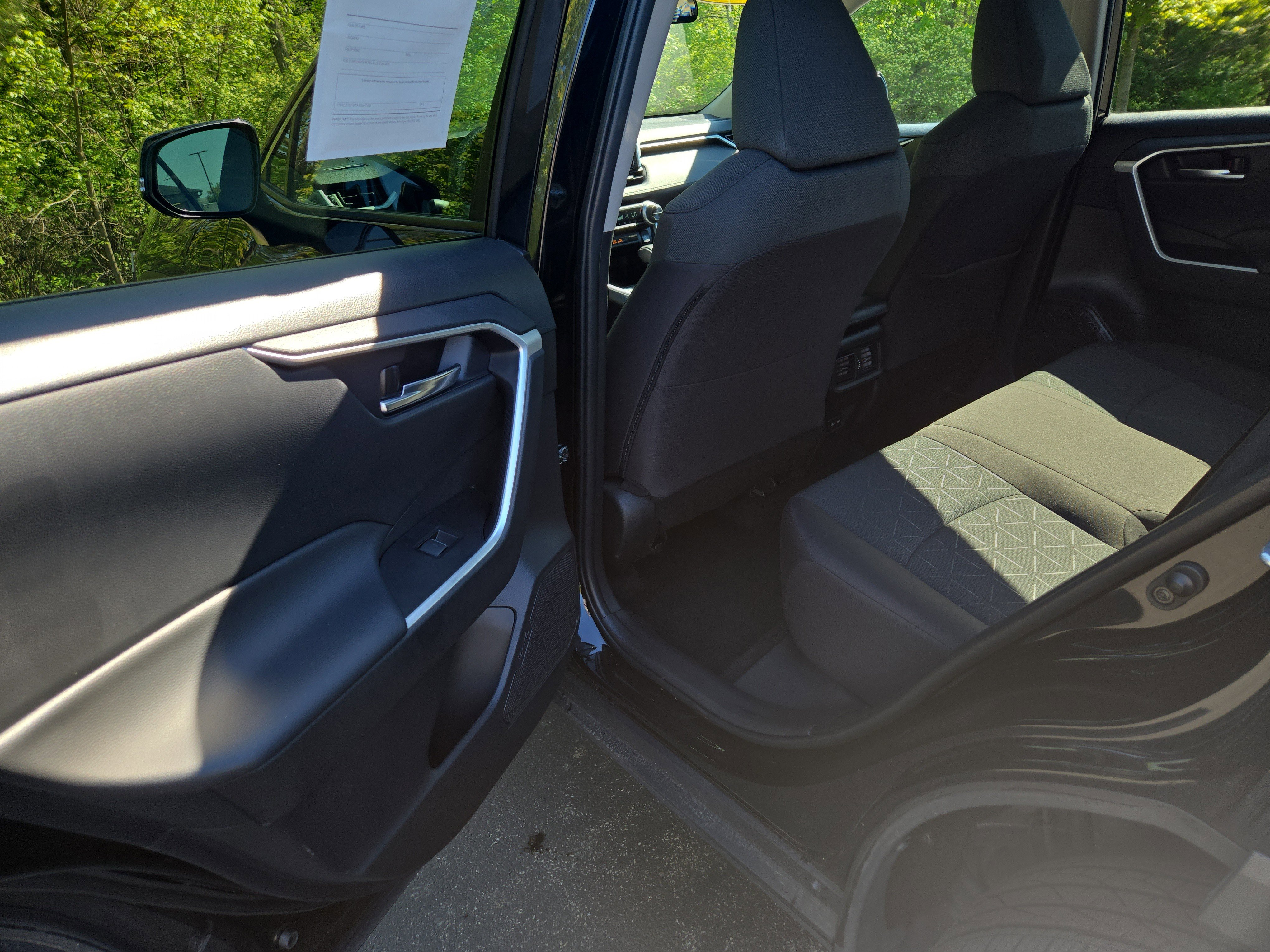 Used 2024 Toyota RAV4 XLE image 25