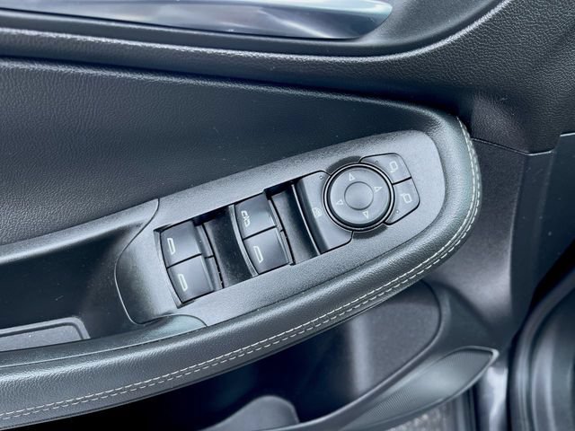 Used 2023 Buick Encore GX Preferred w/ Cold Weather Comfort Package AWD/4WD image 22