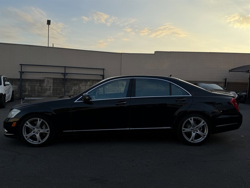 Used 2013 Mercedes-Benz S 550 image 11