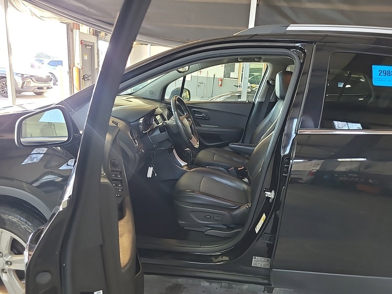 Used 2019 Chevrolet Trax LT w/ LT Convenience Package image 13