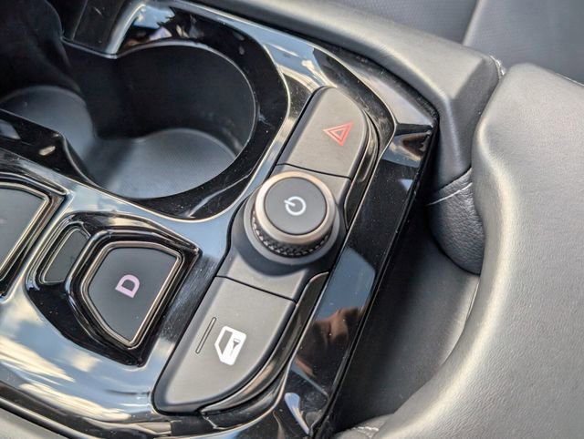 Used 2023 VinFast VF 8 Plus image 23