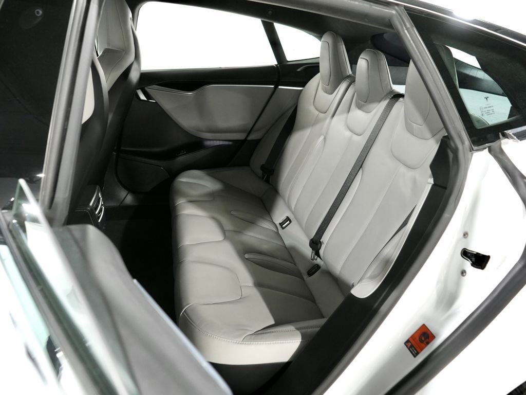 Used 2016 Tesla Model S 75D image 28
