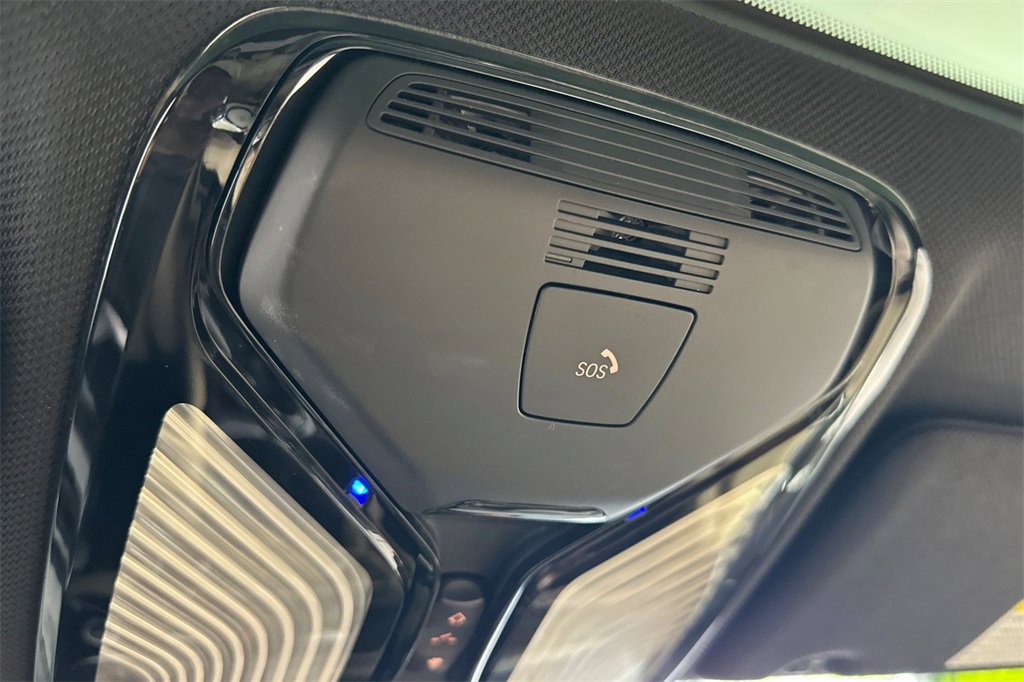Used 2018 BMW 530e image 35