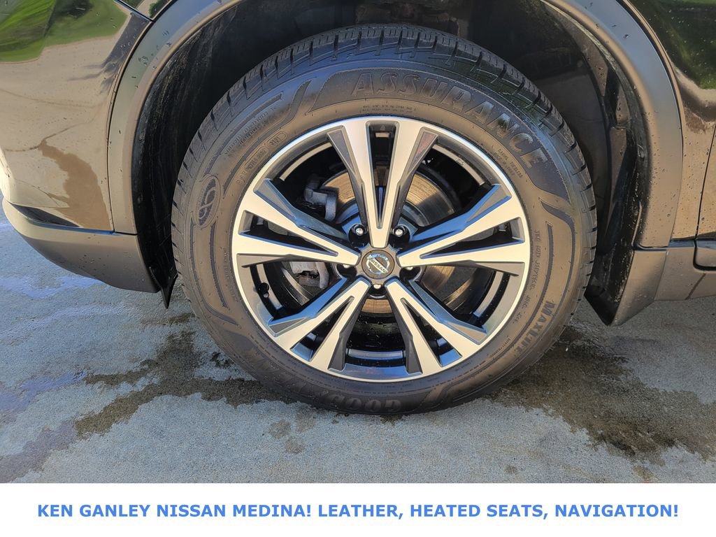 Used 2018 Nissan Rogue SL AWD/4WD image 18