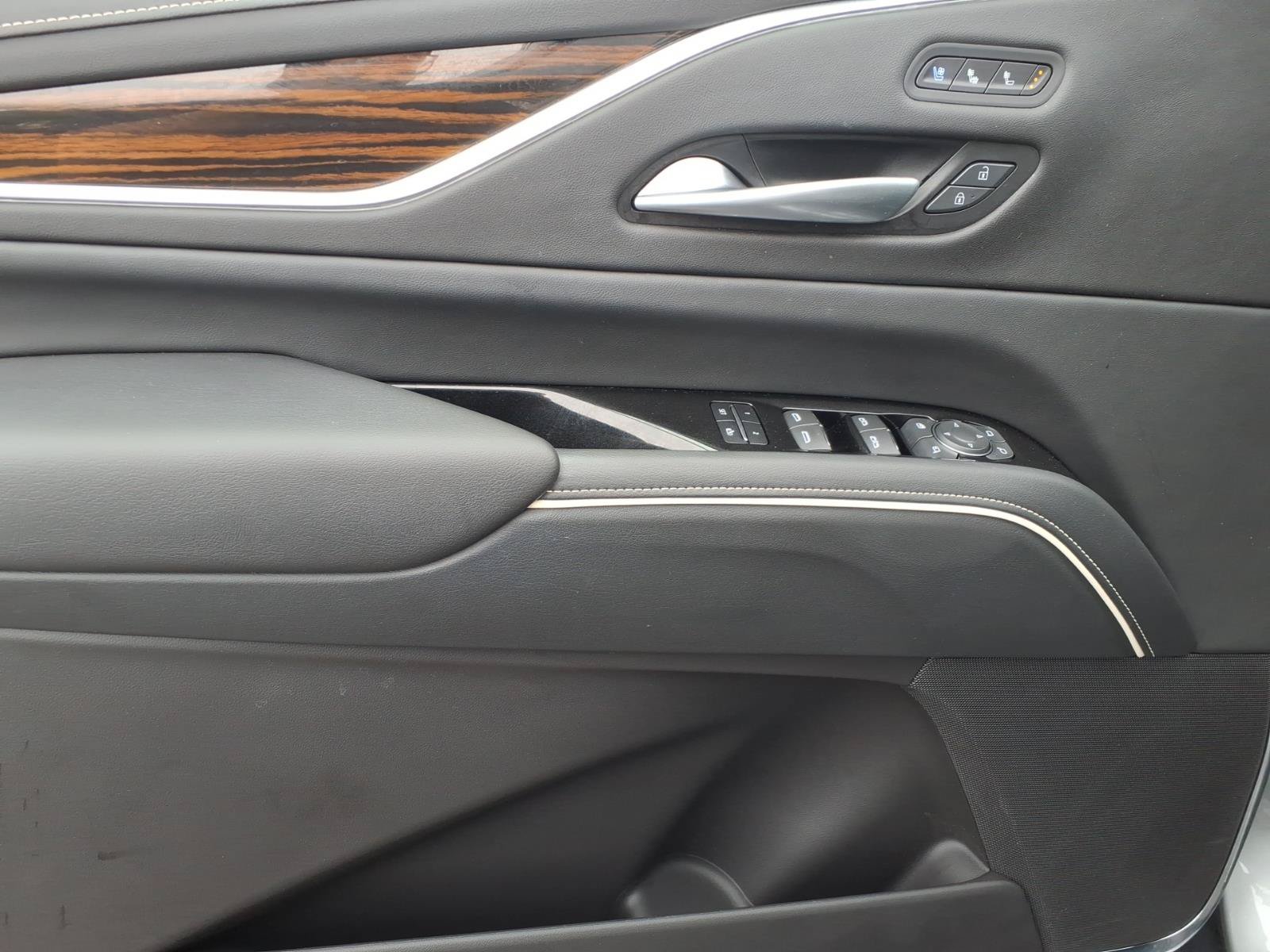 Certified 2023 Cadillac Escalade Premium Luxury w/ LPO, Floor Liner Package AWD/4WD image 21