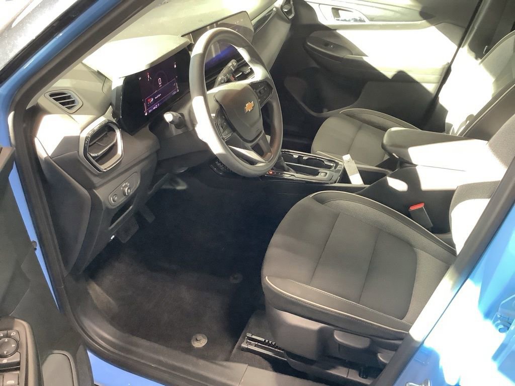 Used 2024 Chevrolet TrailBlazer LT w/ Driver Confidence Package image 21