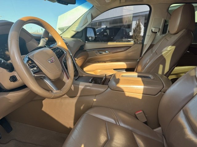 Used 2016 Cadillac Escalade ESV Platinum image 12