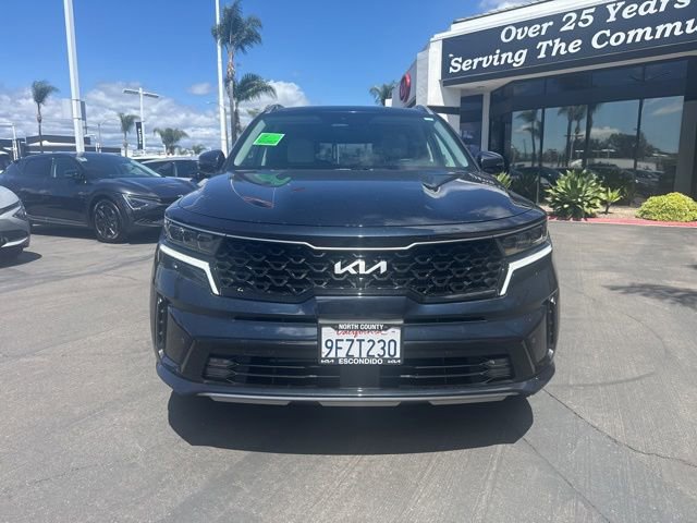 Used 2023 Kia Sorento SX Prestige AWD/4WD image 2