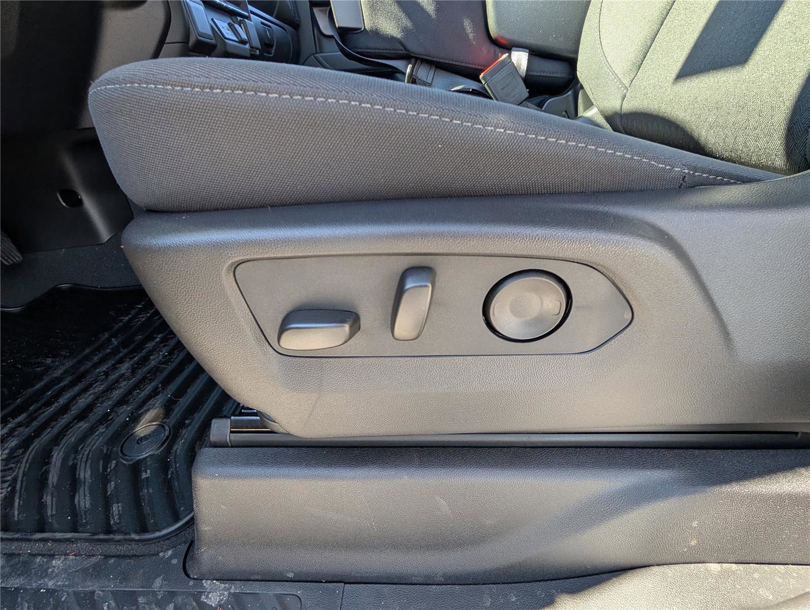 New 2026 Chevrolet Silverado 1500 Custom image 16