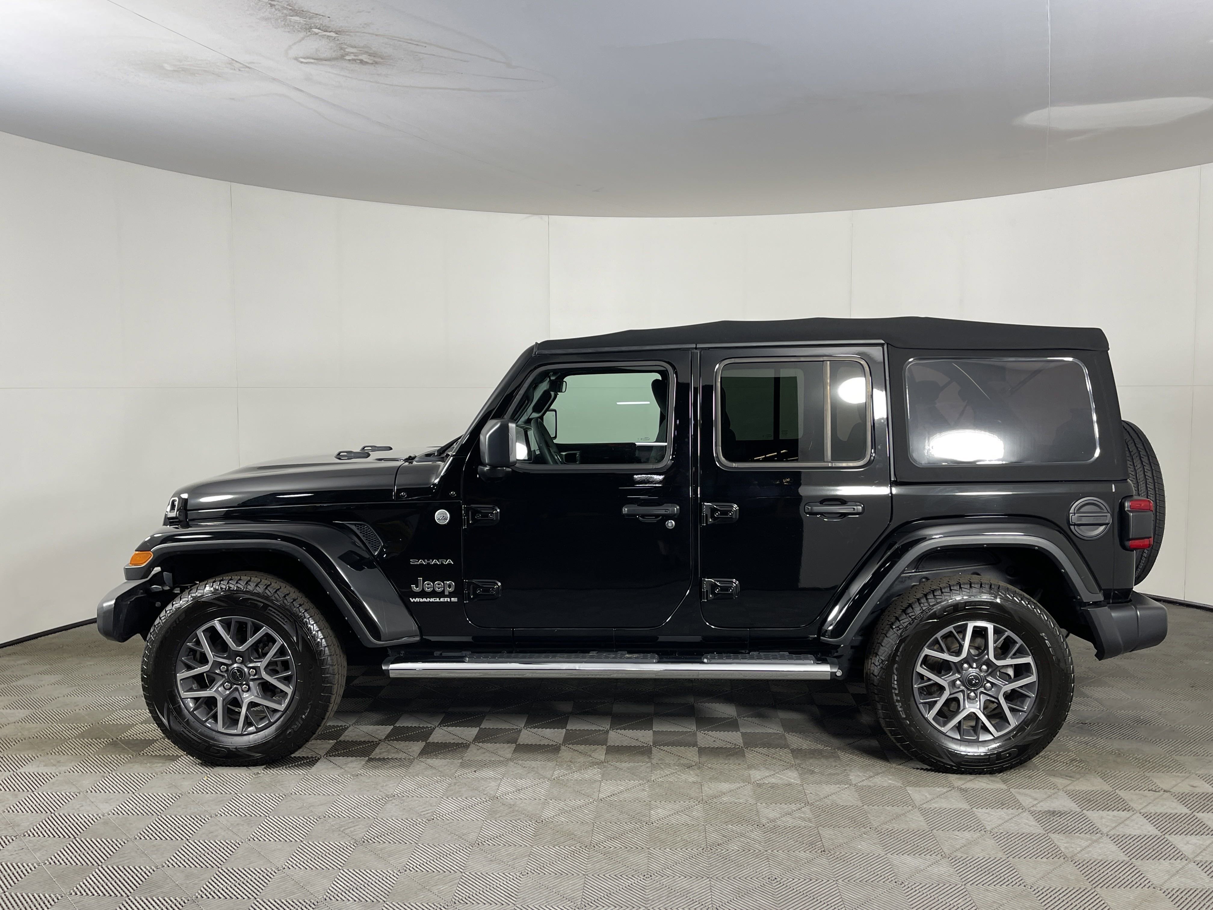 Used 2024 Jeep Wrangler Sahara w/ Safety Group image 3