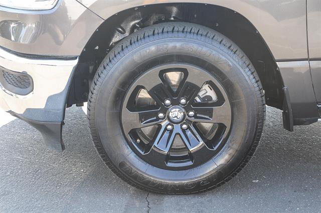 Used 2024 RAM 1500 Laramie image 8