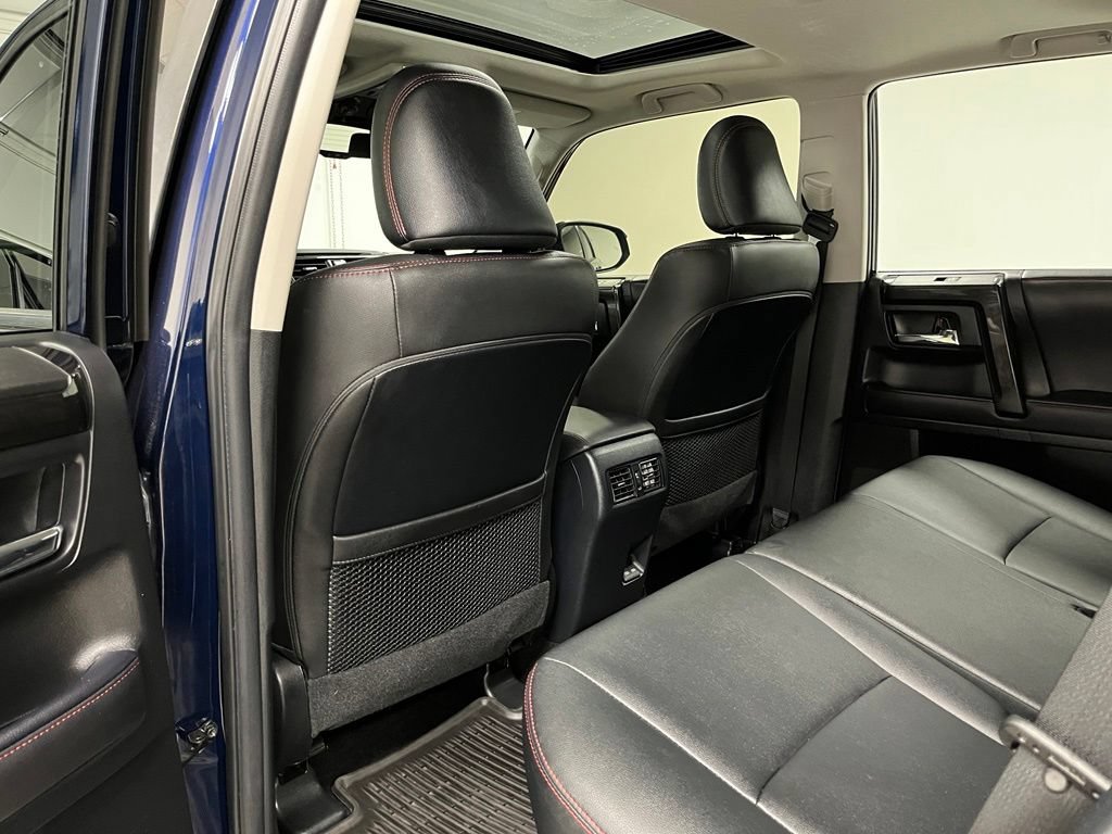 Used 2024 Toyota 4Runner TRD Off-Road Premium w/ Moonroof Package AWD/4WD image 46