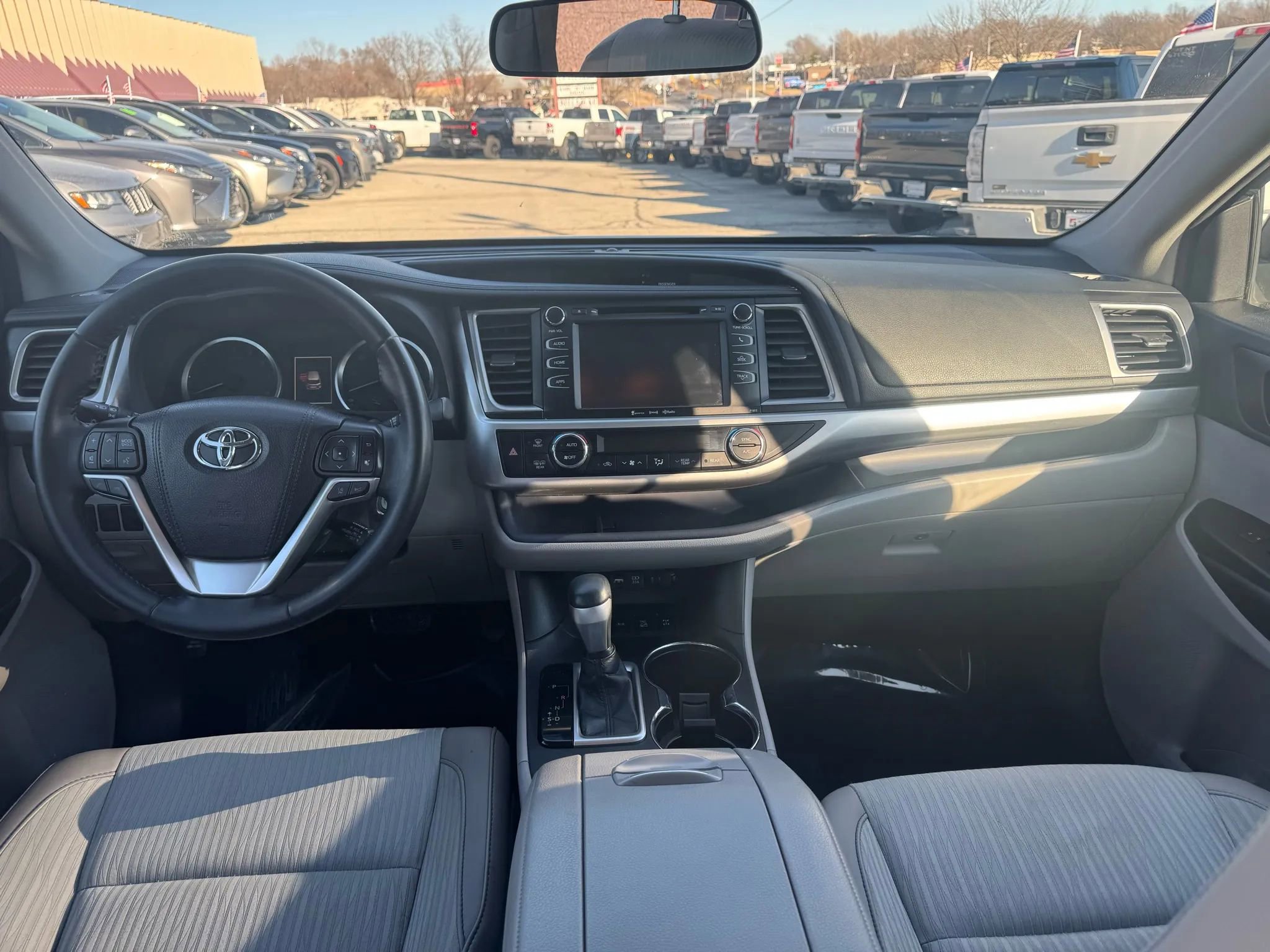 Used 2019 Toyota Highlander Plus image 13