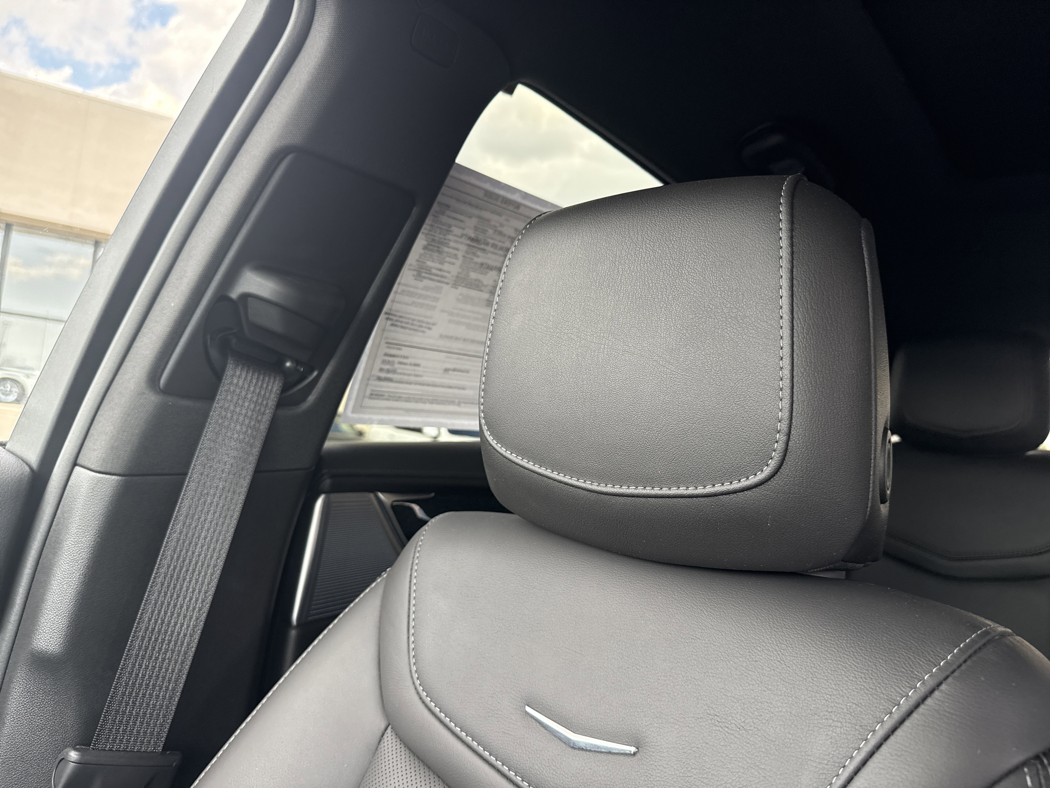 Used 2025 Cadillac XT5 Premium Luxury image 22