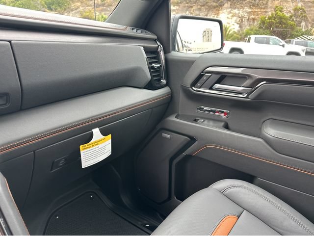 New 2026 GMC Sierra 1500 AT4 w/ AT4 Premium Package AWD/4WD image 8