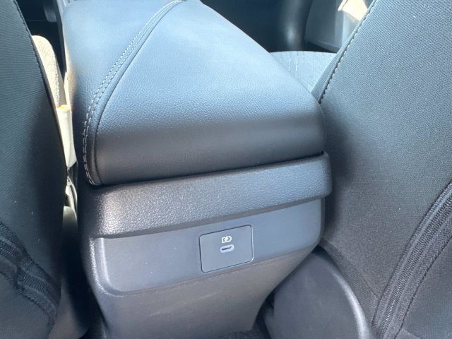 New 2027 Nissan Sentra SV w/ Floor Mat Package FWD image 15