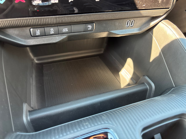 New 2026 Jeep Cherokee Limited AWD/4WD image 23