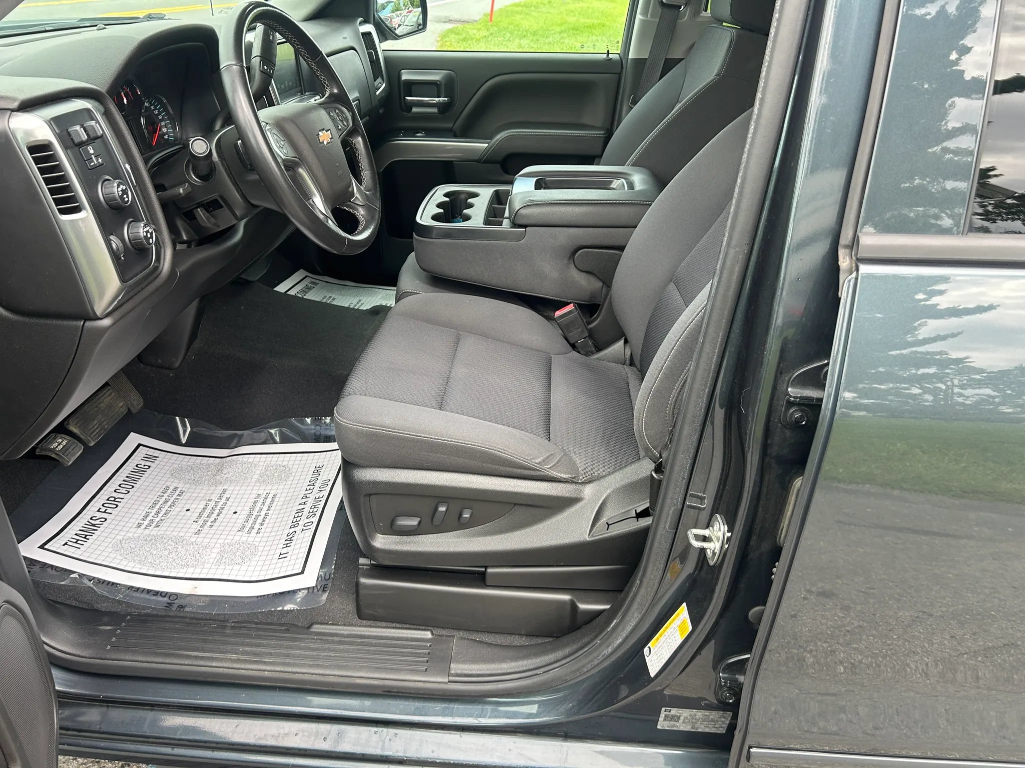 Used 2019 Chevrolet Silverado 1500 LT w/ All Star Edition AWD/4WD image 13