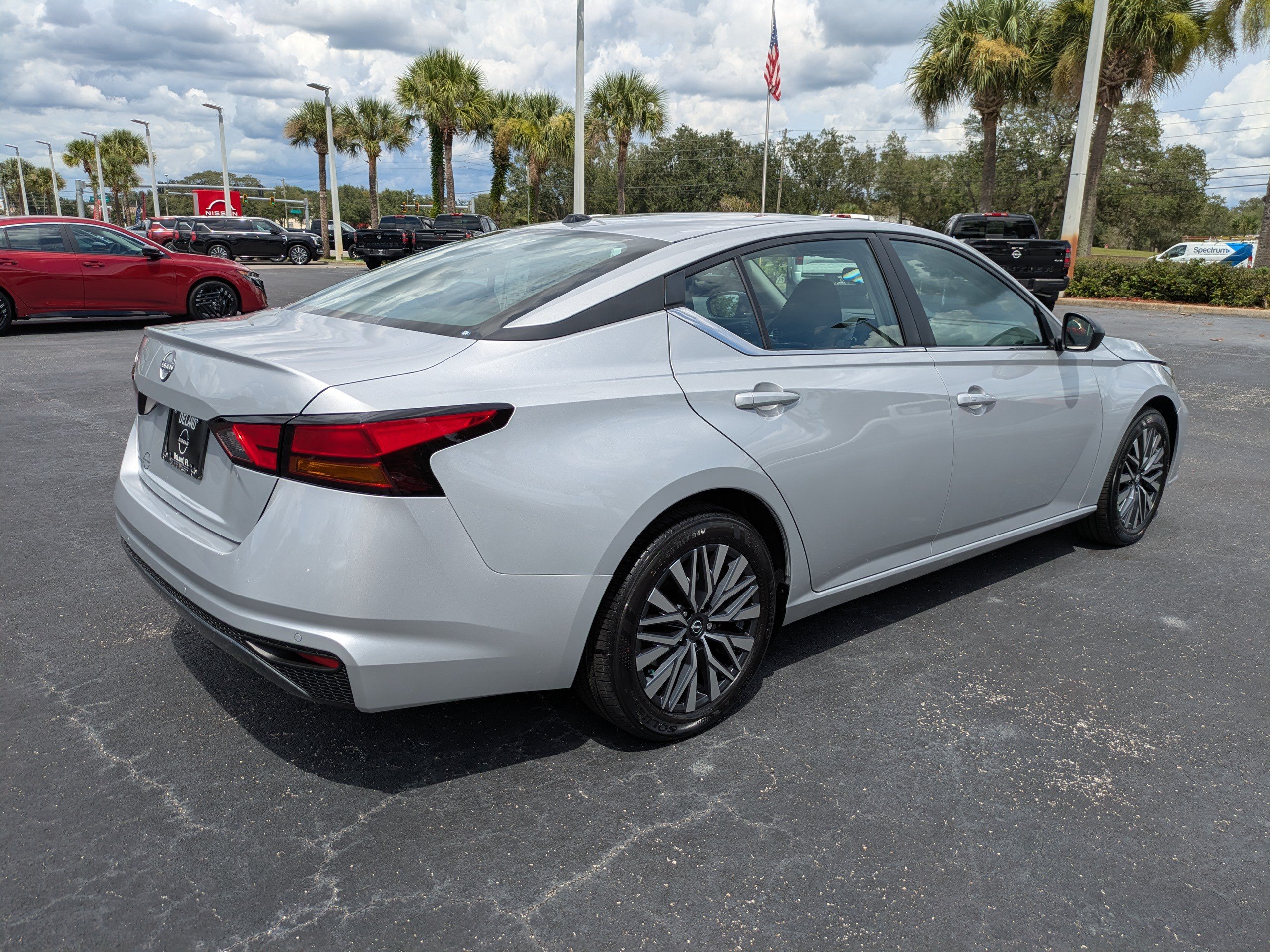 New 2026 Nissan Altima 2.5 SV FWD image 4
