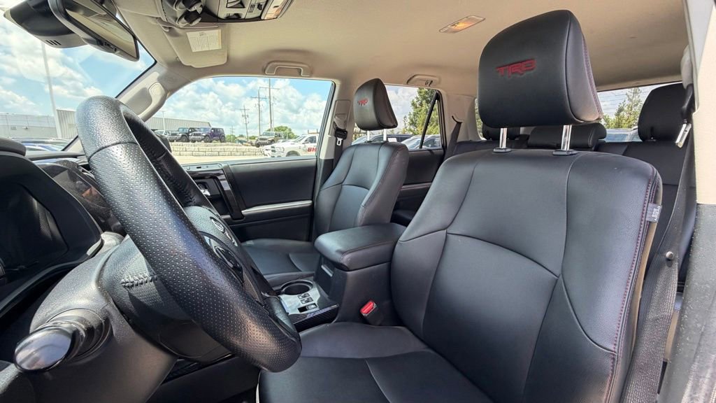 Used 2023 Toyota 4Runner TRD Off-Road Premium AWD/4WD image 14