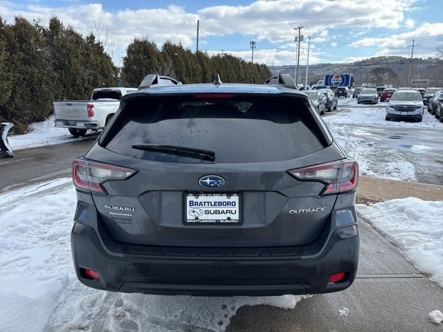 Certified 2023 Subaru Outback Premium image 5