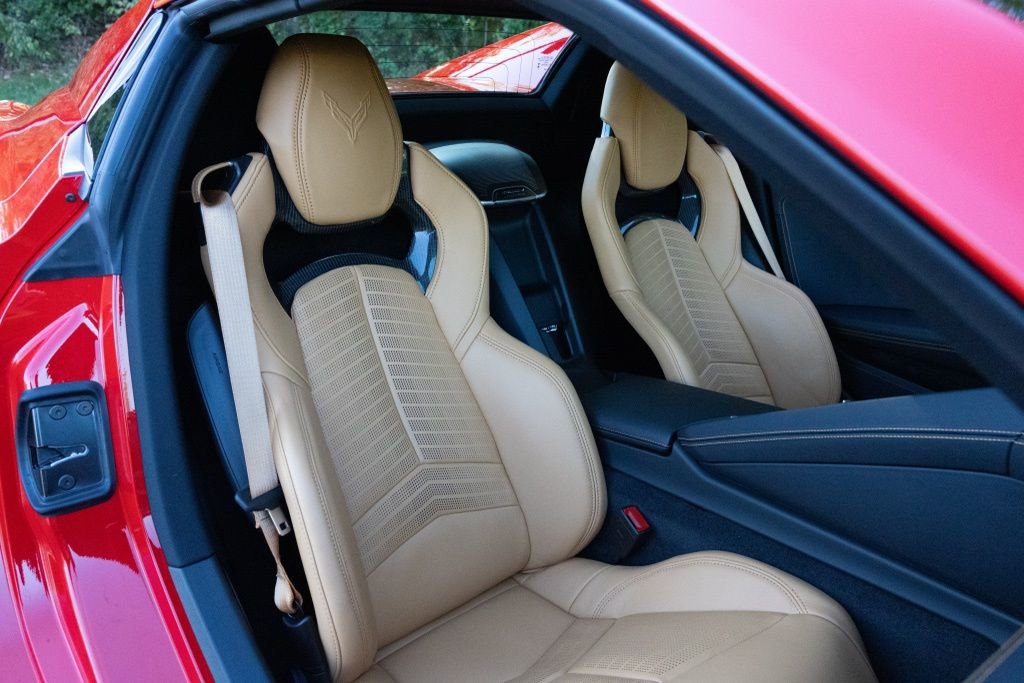 Used 2025 Chevrolet Corvette Z06 w/ Battery Protection Package image 17