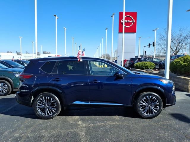 Certified 2024 Nissan Rogue Platinum w/ Platinum Premium Package image 2