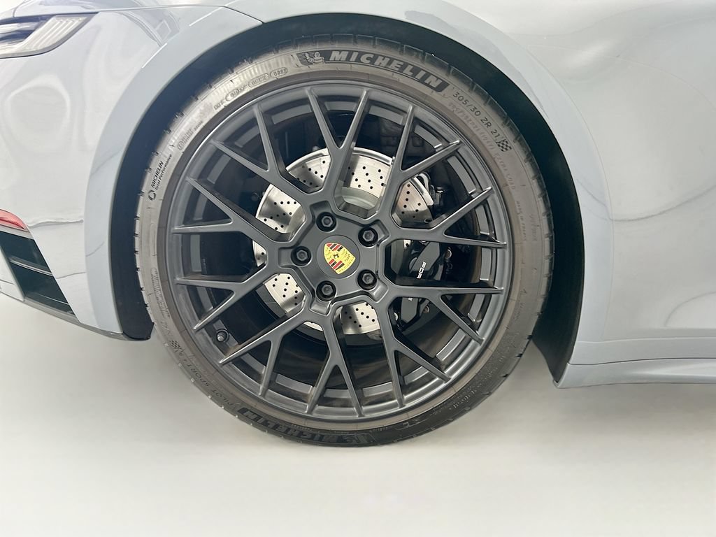 Certified 2023 Porsche 911 Carrera S RWD image 30