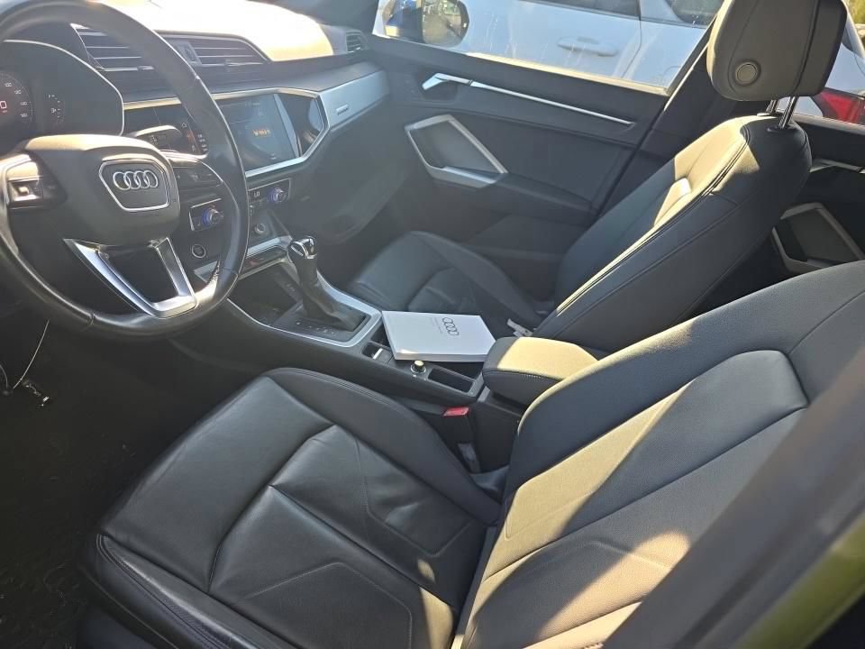 Used 2021 Audi Q3 2.0T Premium w/ Convenience Package AWD/4WD image 7