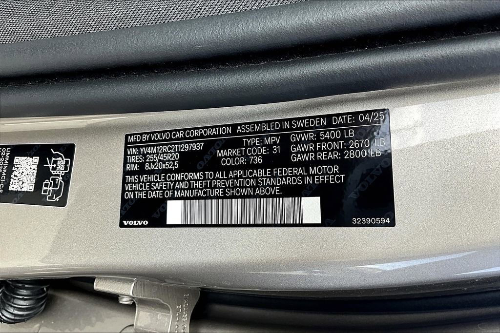 New 2026 Volvo XC60 B5 Plus w/ Protection Package Premier AWD/4WD image 27
