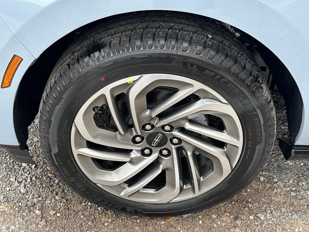 New 2027 Lincoln Navigator Reserve AWD/4WD image 5