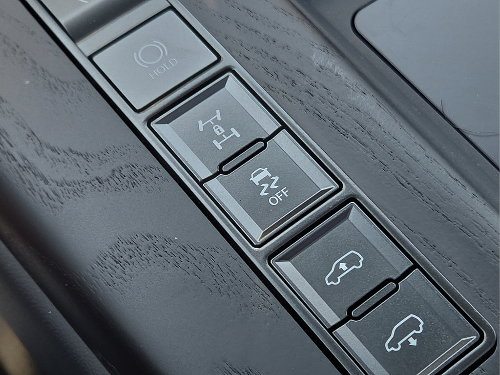 New 2026 Lexus LX 700h Luxury AWD/4WD image 22
